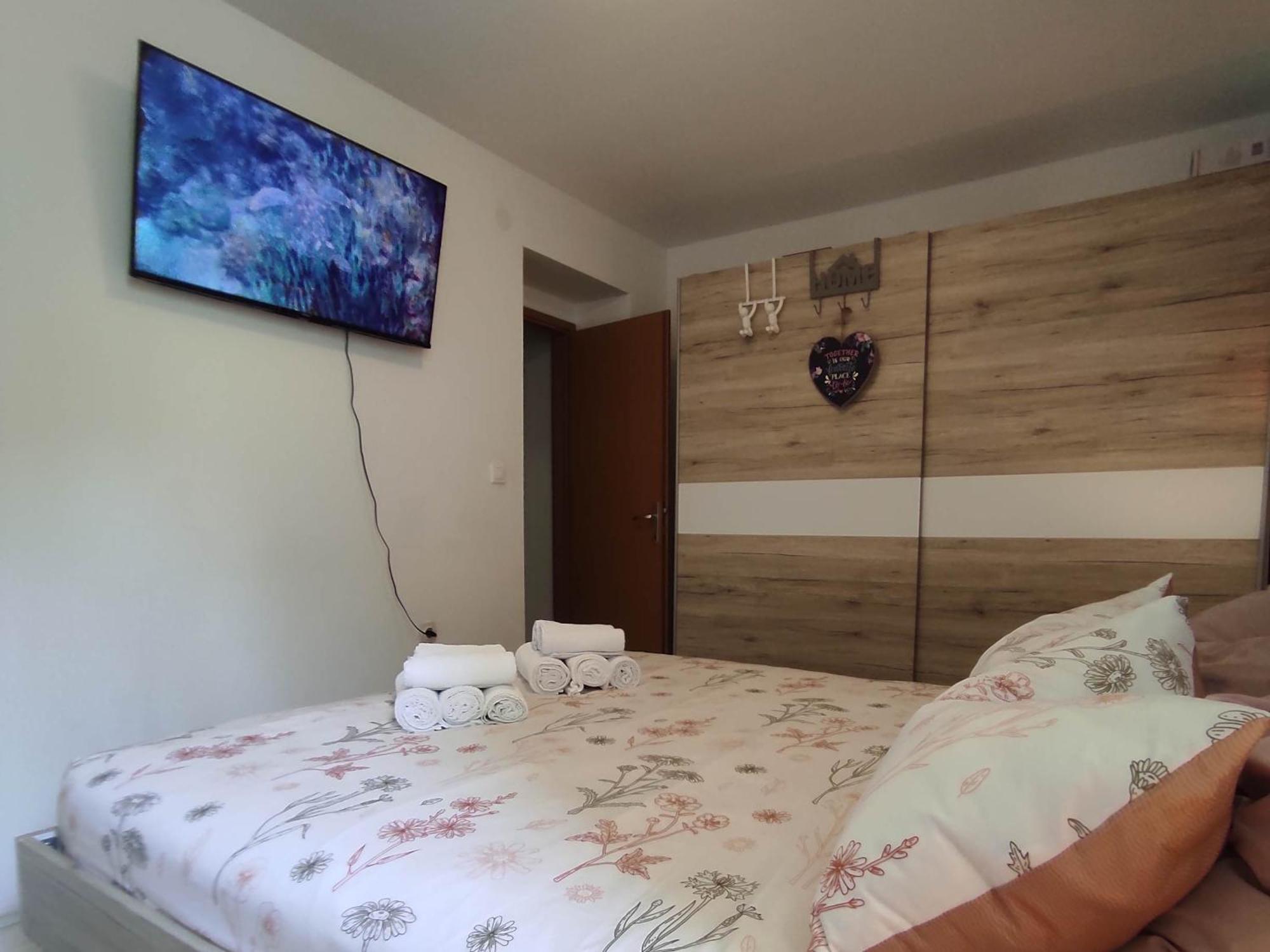 Apartments Emi & Nini Шибеник Экстерьер фото